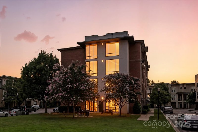 Property image 2 at 3247 Noda Boulevard, Charlotte, NC 28205