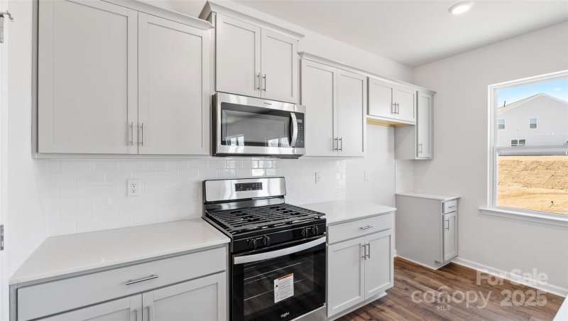 Property image 4 of 31 Shorthorn Road in Tap Root Farms, Fletcher, NC 28732