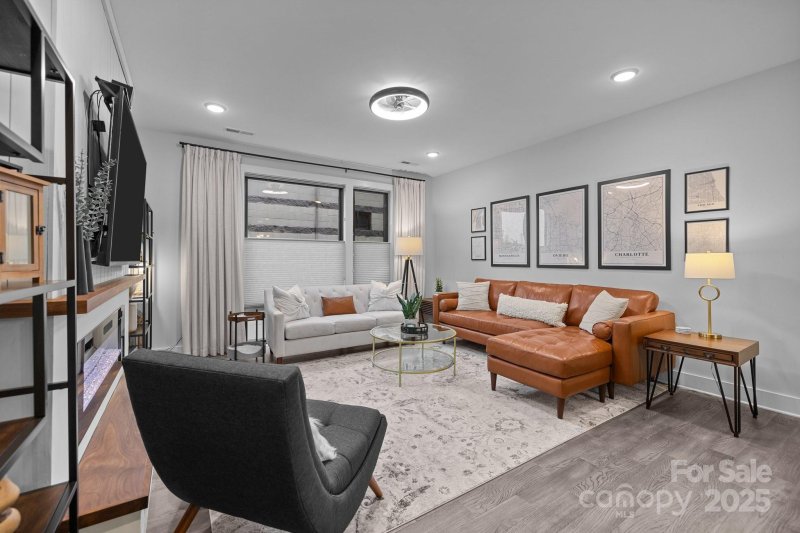 Property image 3 at 1220 Minter Place, Charlotte, NC 28203