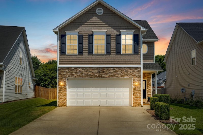 Property image 3 of 34 Chowan Drive in River Stone, Fletcher, NC 28732