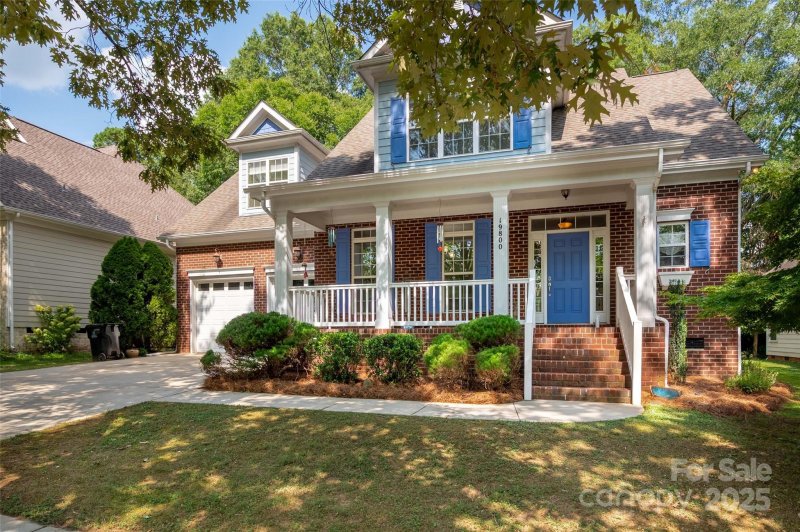 Property image 2 at 19800 Wooden Tee Drive, Davidson, NC 28036