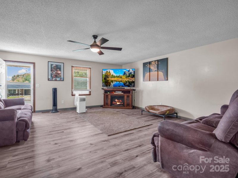 Property image 5 of 266 Asheland Drive in East Fork, Ellenboro, NC 28040