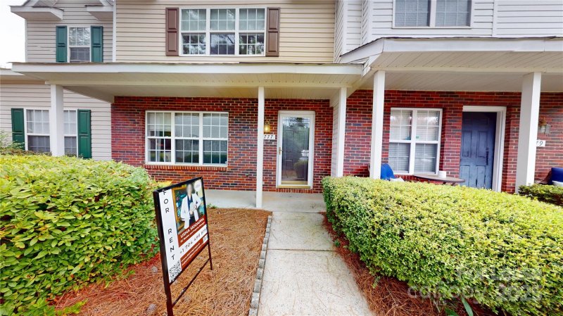 Property image 2 of 1777 Forest Side Lane in University Heights, Charlotte, NC 28213