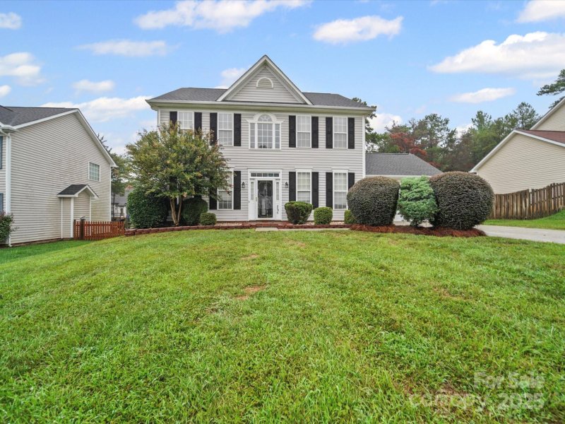 Property image 3 of 4294 Kiser Woods Drive in Kiser Woods, Concord, NC 28025