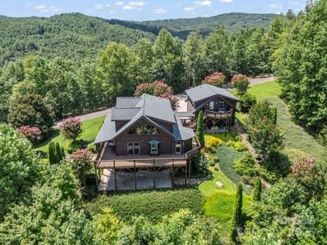 Property image 5 of 202 Panorama Drive in Hidden Lake, Nebo, NC 28761