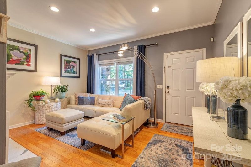 Property image 4 of 43 Kirby Road in Willow Creek Village, Asheville, NC 28806