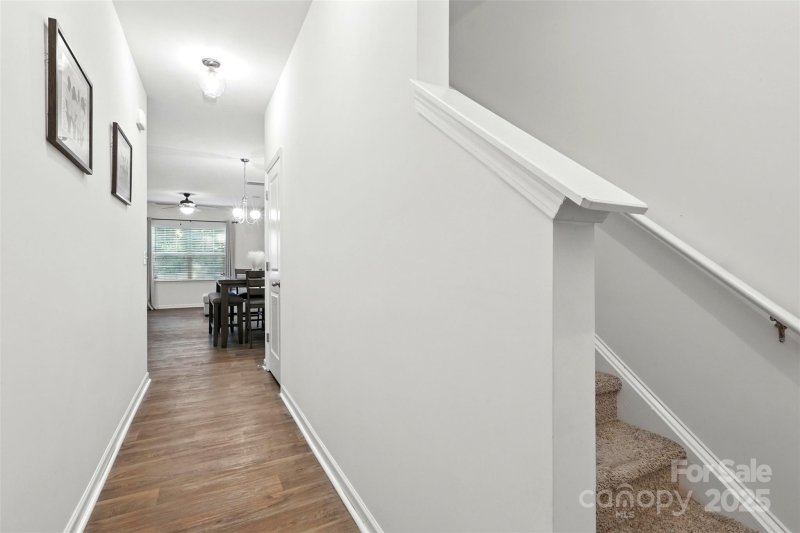 Property image 3 of 6018 Guildford Hill Lane in Guildford Townhomes, Charlotte, NC 28215