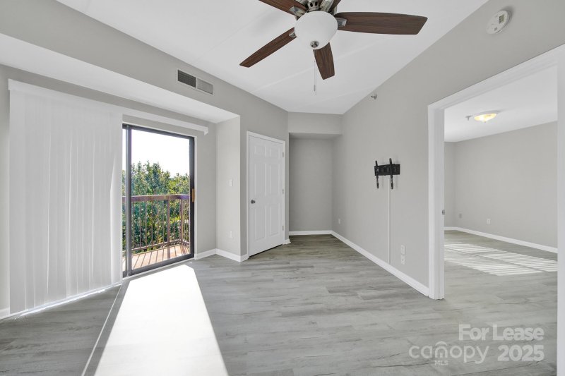 Property image 4 at 211 Heritage Boulevard, Fort Mill, SC 29715