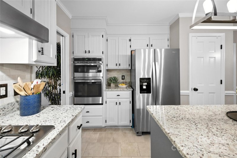 Property image 4 at 9226 Hanover South Trail, Charlotte, NC 28210