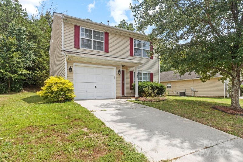 Property image 2 at 632 Pawley Drive, Charlotte, NC 28214