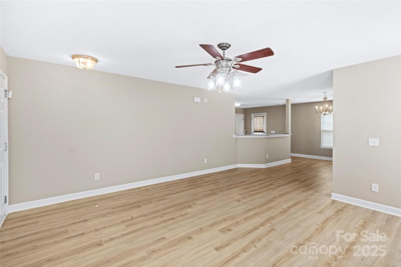 Property image 5 at 632 Pawley Drive, Charlotte, NC 28214