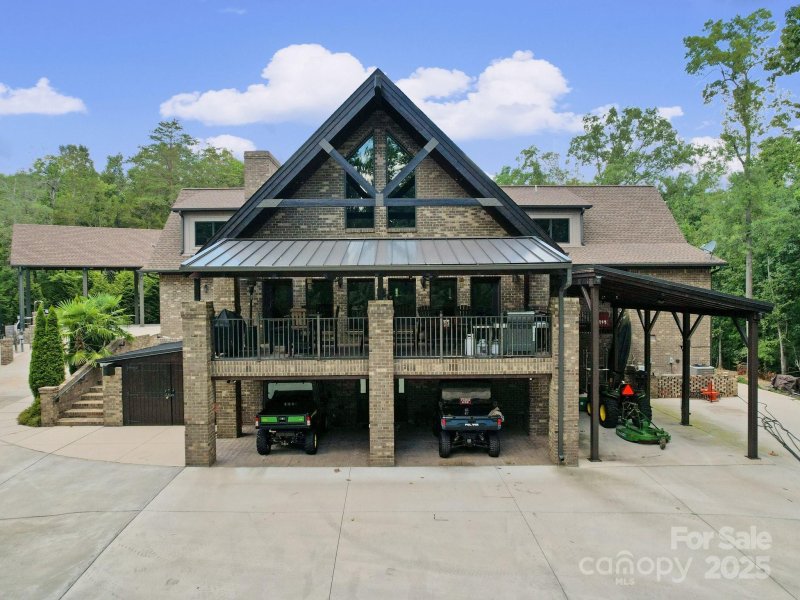 Property image 2 of 6153 Barclay Lane in The Retreat At Sunset Ridge, Clover, SC 29710