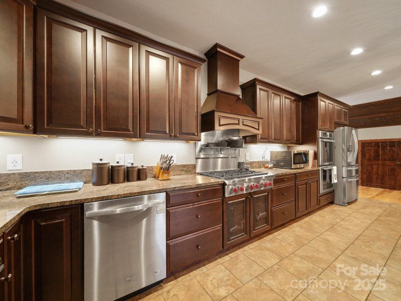 Property image 5 of 6153 Barclay Lane in The Retreat At Sunset Ridge, Clover, SC 29710