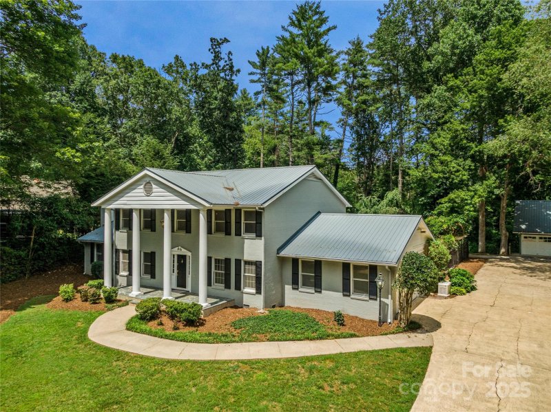 Property image 2 at 399 Evergreen Street, Brevard, NC 28712