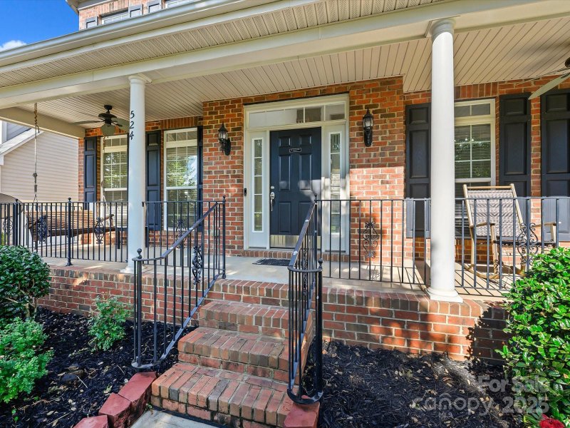 Property image 2 of 524 Becker Avenue in Fallbrook, Fort Mill, SC 29715
