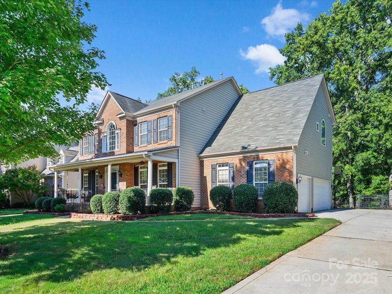Property image 3 of 524 Becker Avenue in Fallbrook, Fort Mill, SC 29715