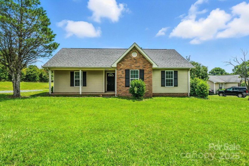 Hampton Meadows, Monroe Community