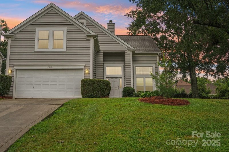 15123 Rothesay Drive