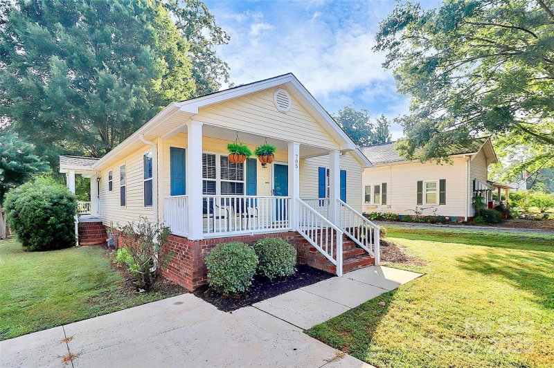 Property image 4 at 705 Church Street, Belmont, NC 28012