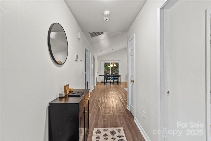 Property image 3 at 1331 Braveheart Lane, Charlotte, NC 28216