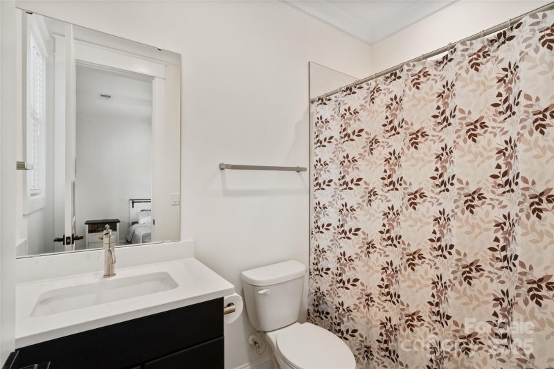 Property image 5 of 123 Windy Dell Drive in Windell Woods, Tega Cay, SC 29708