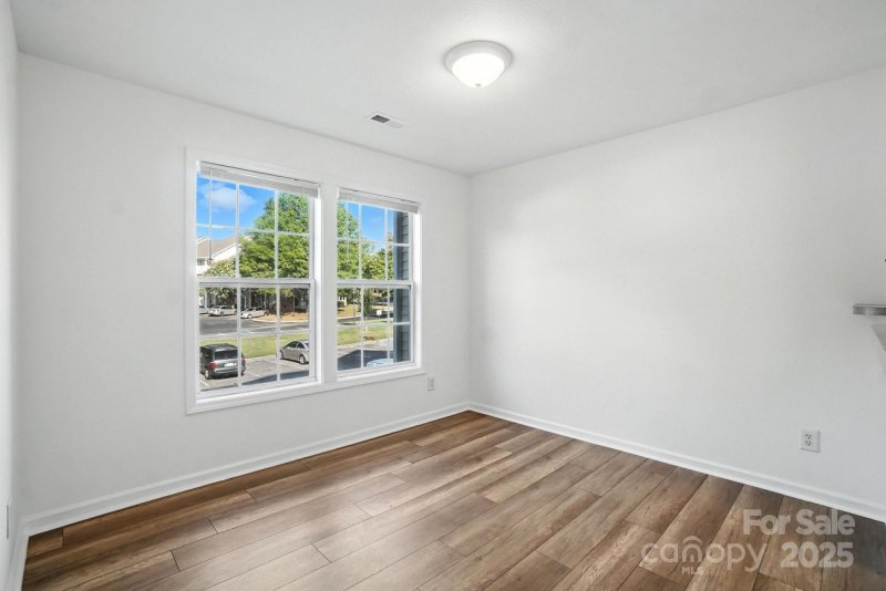 Property image 5 at 1068 Plaza Walk Drive, Charlotte, NC 28215