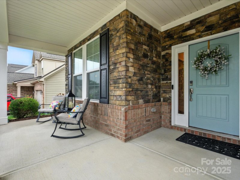 Property image 3 of 2033 Folkstone Lane in Bent Creek, Lancaster, SC 29720