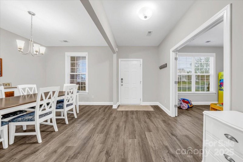 Property image 2 of 172 Caversham Drive in Heritage at Neel Ranch, Mooresville, NC 28115