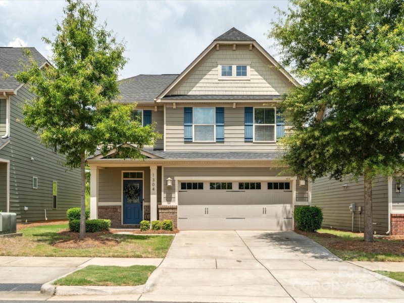 1304 Piedmont Park Drive