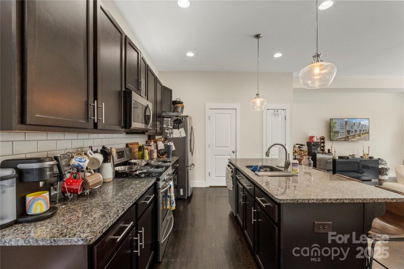 Property image 4 at 3307 Bessemer Street, Charlotte, NC 28205