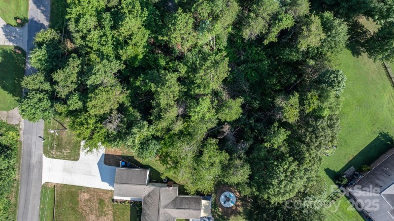 Property image 2 of 4650 33rd Street Drive in Catawba Forest, Hickory, NC 28601