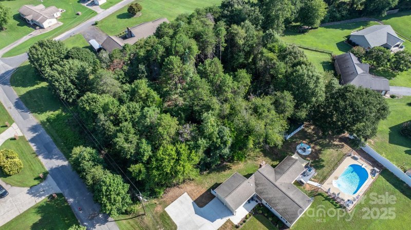 Property image 3 of 4650 33rd Street Drive in Catawba Forest, Hickory, NC 28601