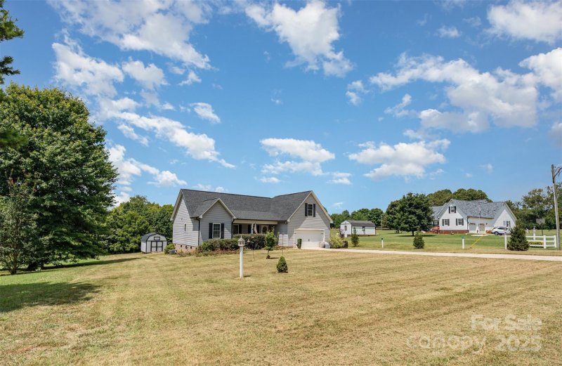 Property image 2 at 409 Delview Drive, Cherryville, NC 28021