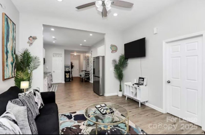 Property image 3 of 1806 Vinton Street in Biddle Heights, Charlotte, NC 28216