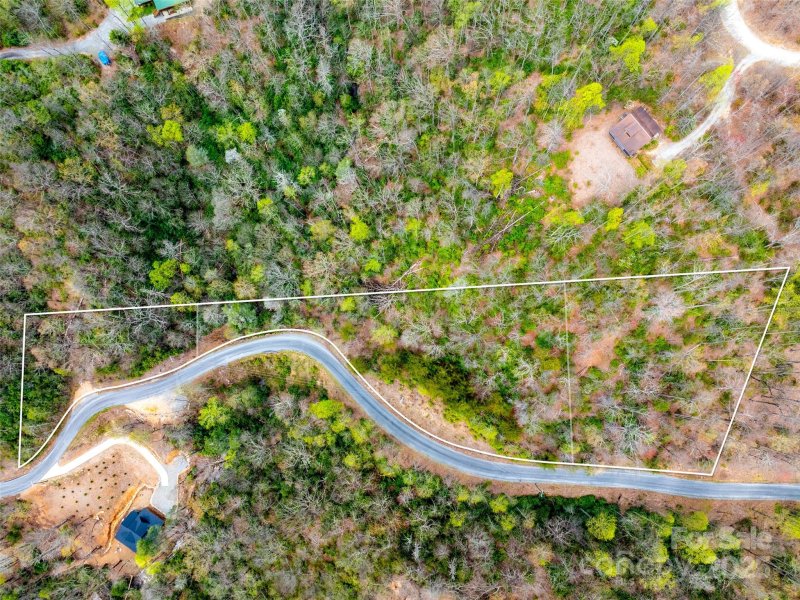 Property image 2 of 2603 Mckenzie Way in Gateway Mountain, Old Fort, NC 28762