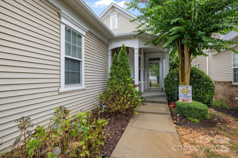 Property image 2 of 17517 Hawks View Drive in Sun City Carolina Lakes, Fort Mill, SC 29707