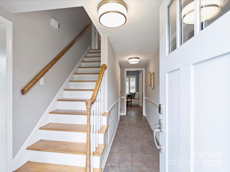 Property image 2 of 3808 Riverbend Road in Beverly Woods, Charlotte, NC 28210