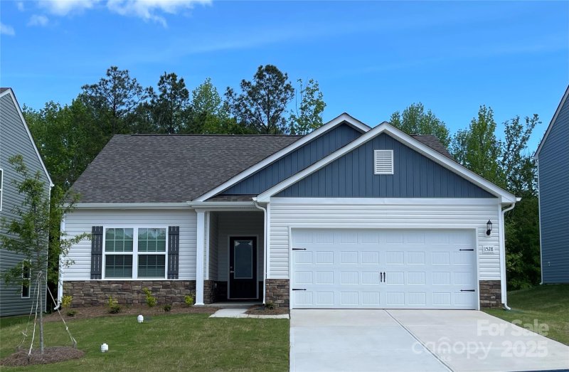 1528 Doran Terrace