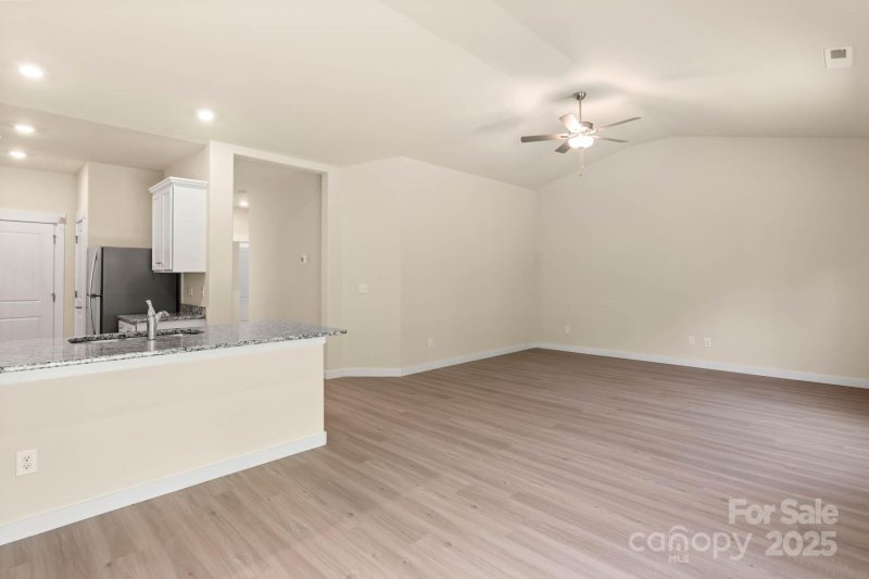 Property image 3 of 1528 Doran Terrace in Knights Bridge, Richburg, SC 29729