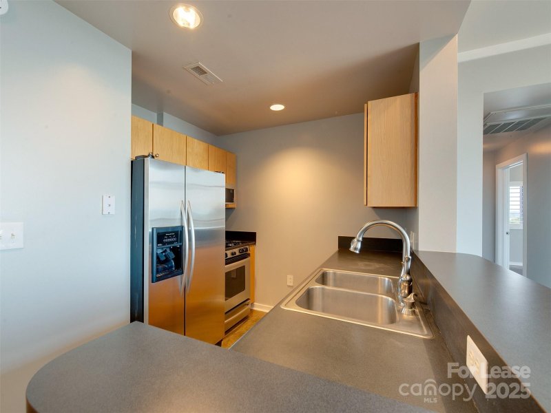 Property image 4 at 715 N Church Street, Charlotte, NC 28202