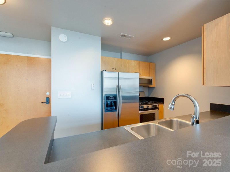 Property image 5 at 715 N Church Street, Charlotte, NC 28202