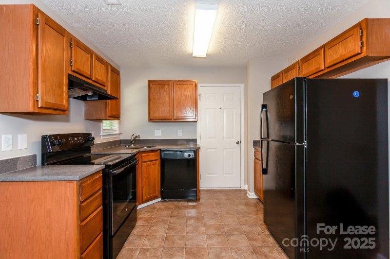 Property image 5 of 11317 Astoria Drive in Hunting Creek, Charlotte, NC 28262