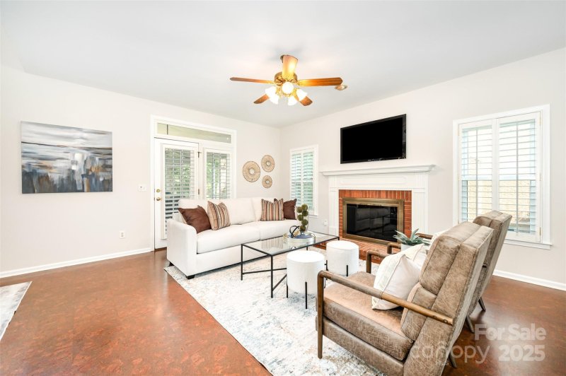 Property image 5 at 207 Walnut Point Drive, Matthews, NC 28105