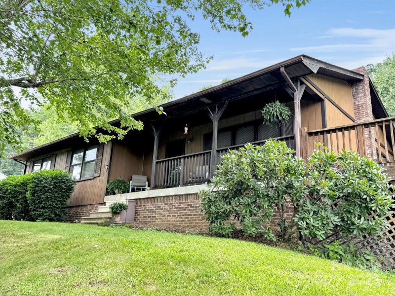 Property image 3 at 60 Sandalwood Lane, Canton, NC 28716