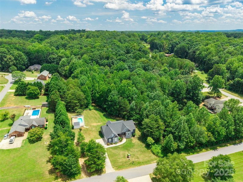 Property image 2 at 3400 Elaine Avenue, Lincolnton, NC 28092