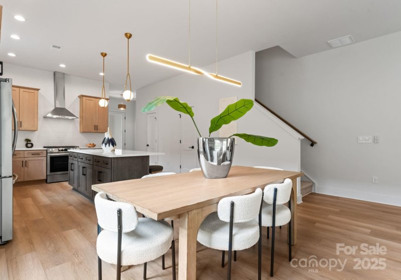 Property image 5 of 2415 Pruitt Street in Westerly Hills, Charlotte, NC 28208