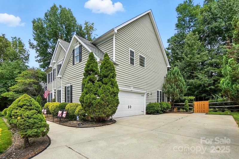Property image 4 at 7929 Harrington Woods Road, Charlotte, NC 28269