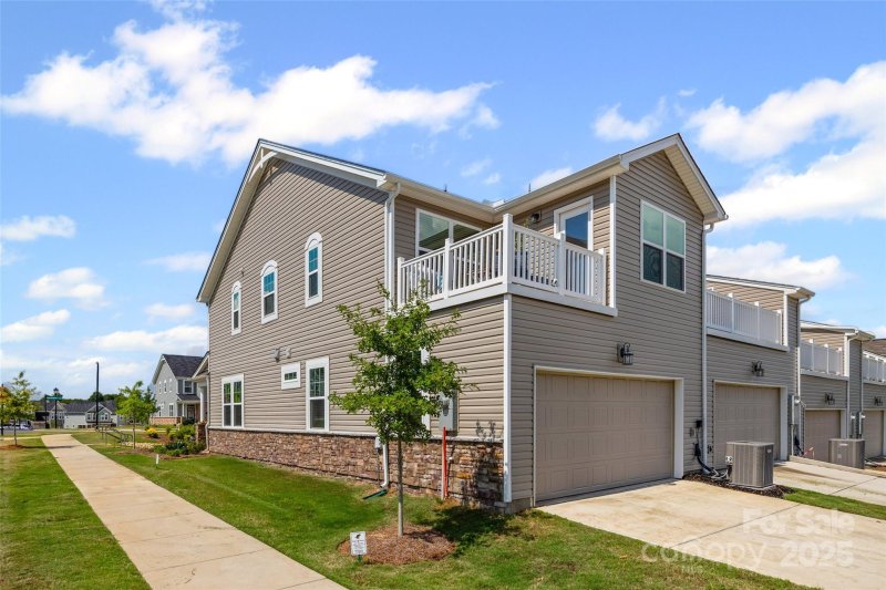 Property image 3 of 15345 Braid Meadow Drive in Porters Row, Charlotte, NC 28278