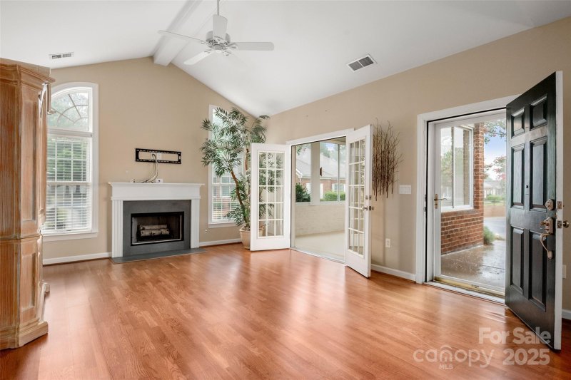 Property image 3 at 8268 Windsor Ridge Drive, Charlotte, NC 28277