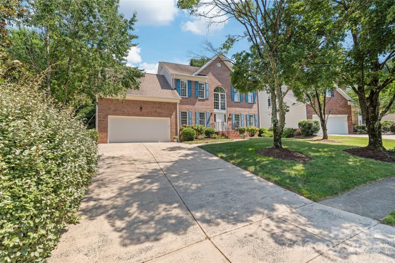 Property image 2 at 6533 Red Maple Drive, Charlotte, NC 28277